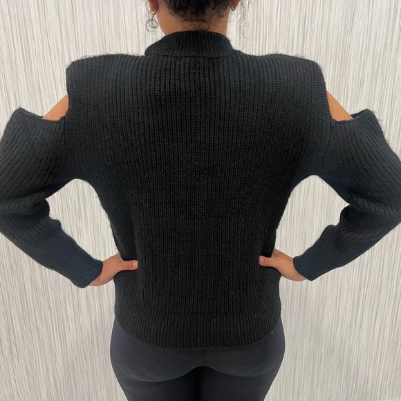 cold shoulder sweater / black / medium - Picture 2 of 6